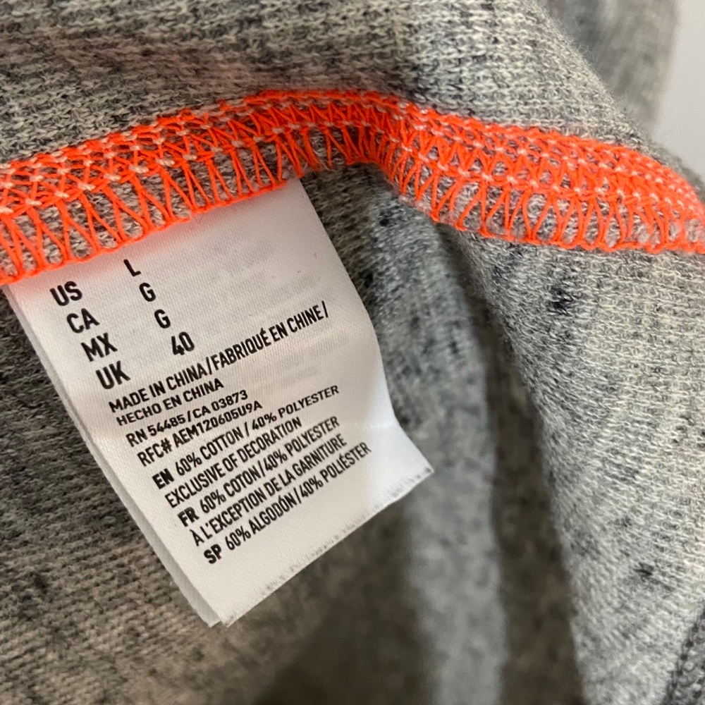 American Eagle Outfitters Thermal Gray Shirt Sz L - Picture 4 of 8